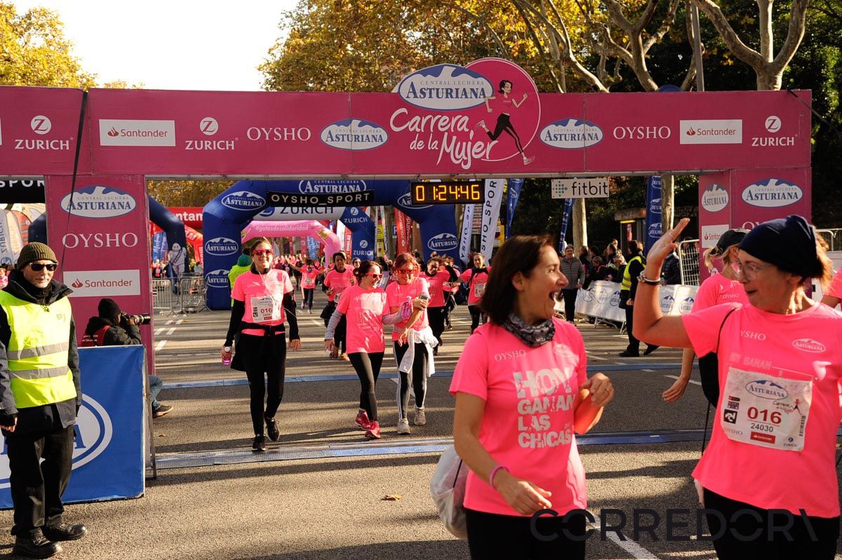 Llegada de la Carrera de la Mujer de Barcelona (ARCO DERECHO 57)