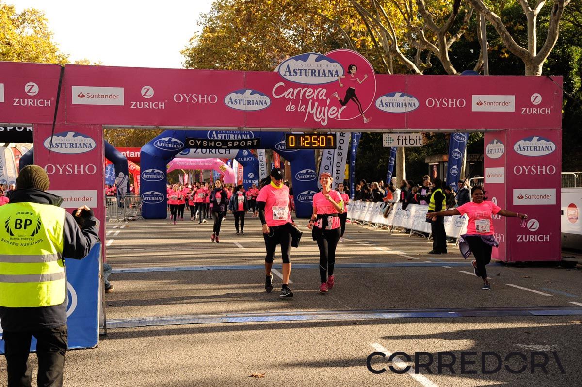 Llegada de la Carrera de la Mujer de Barcelona (ARCO DERECHO 58)