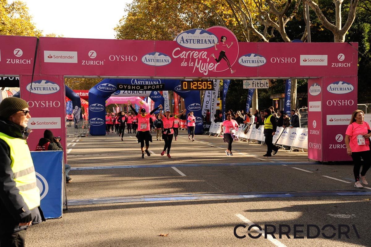 Llegada de la Carrera de la Mujer de Barcelona (ARCO DERECHO 57)