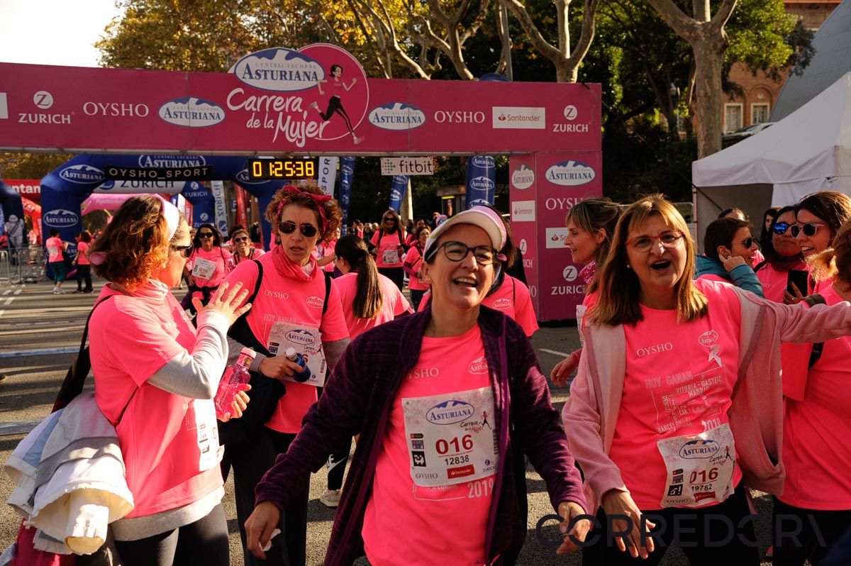 Llegada de la Carrera de la Mujer de Barcelona (ARCO DERECHO 59)