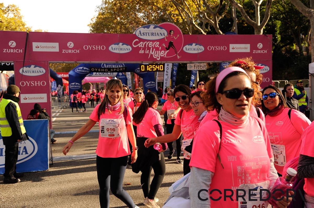 Llegada de la Carrera de la Mujer de Barcelona (ARCO DERECHO 59)