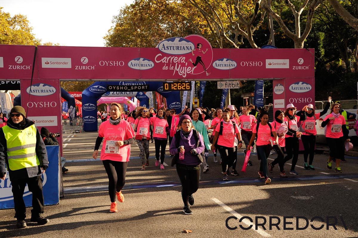 Llegada de la Carrera de la Mujer de Barcelona (ARCO DERECHO 60)