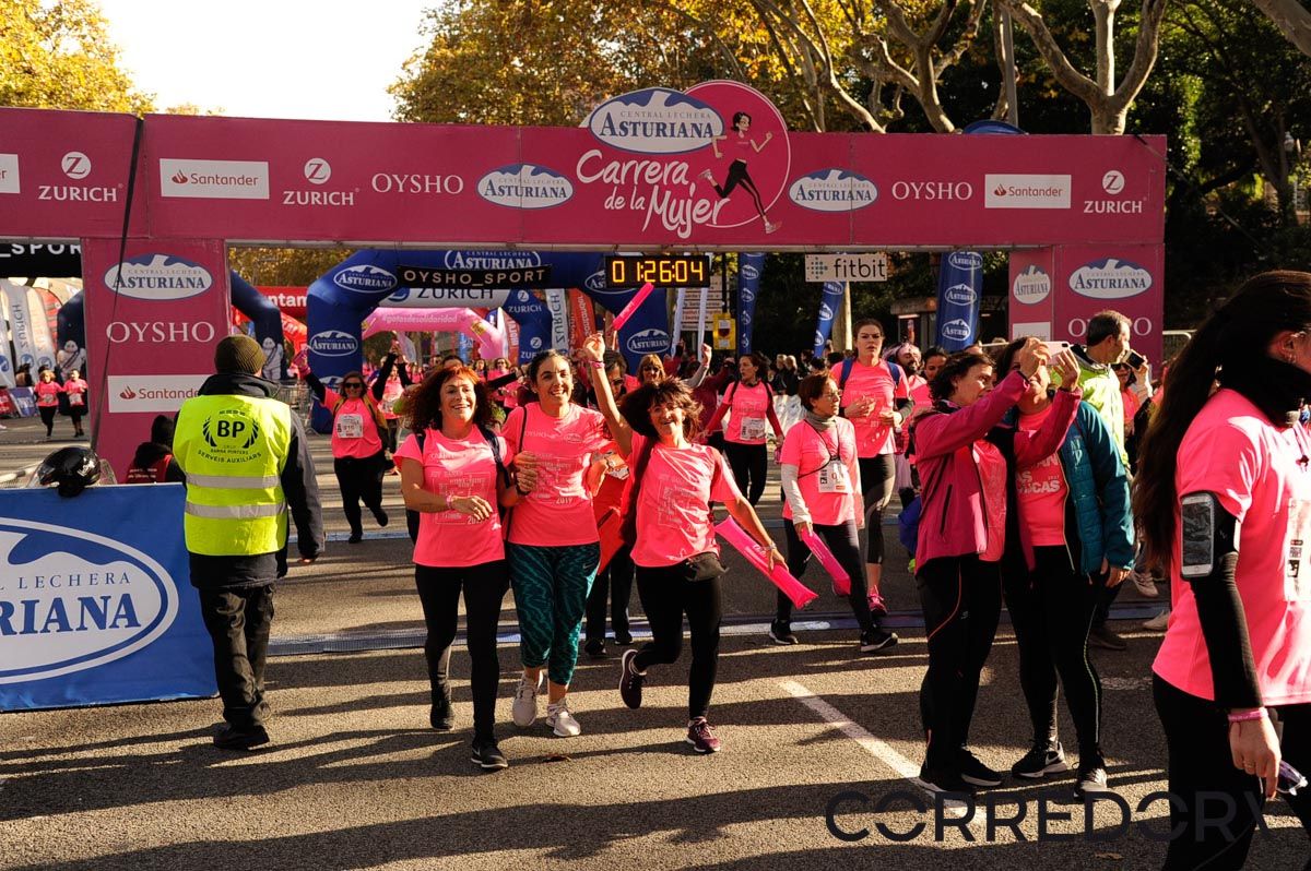 Llegada de la Carrera de la Mujer de Barcelona (ARCO DERECHO 59)