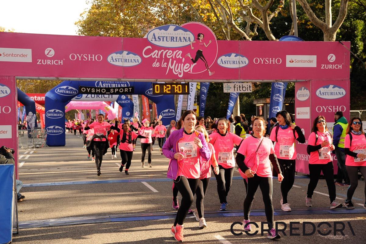 Llegada de la Carrera de la Mujer de Barcelona (ARCO DERECHO 60)