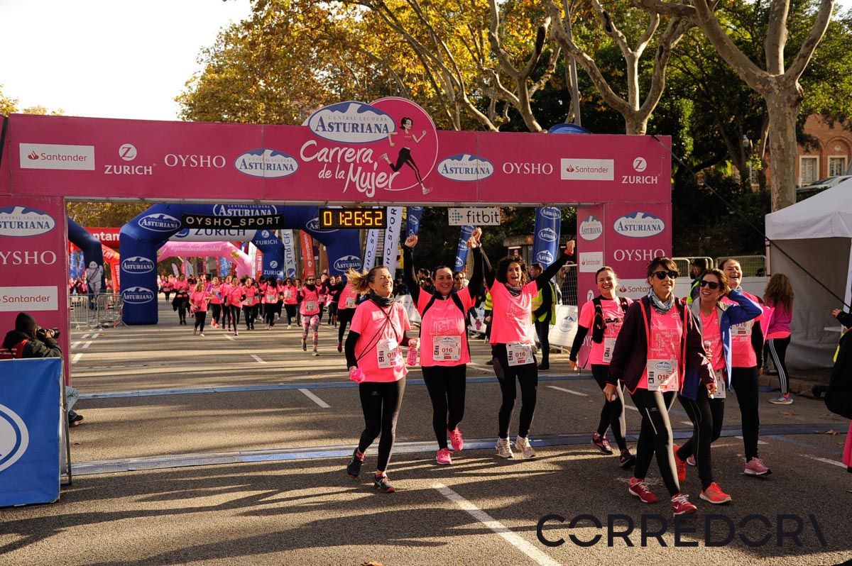 Llegada de la Carrera de la Mujer de Barcelona (ARCO DERECHO 60)