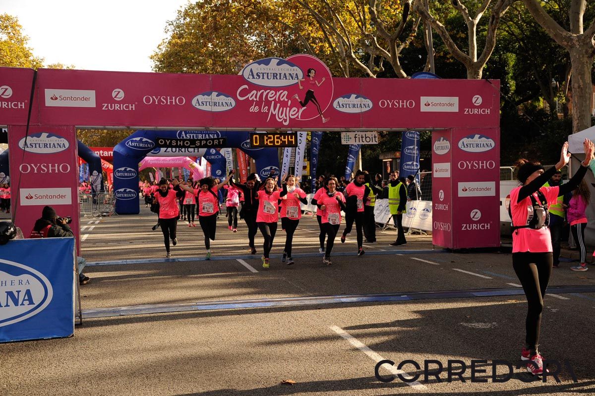 Llegada de la Carrera de la Mujer de Barcelona (ARCO DERECHO 60)