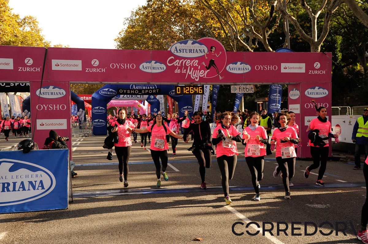 Llegada de la Carrera de la Mujer de Barcelona (ARCO DERECHO 60)