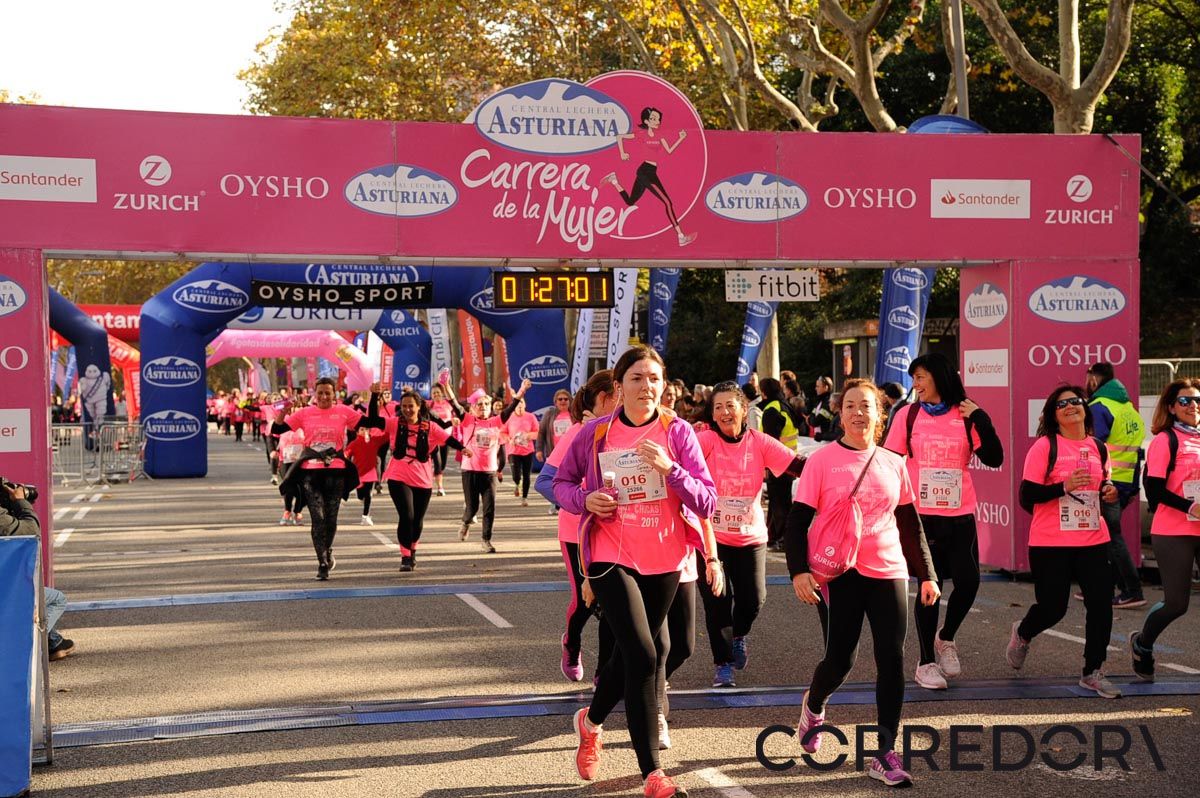 Llegada de la Carrera de la Mujer de Barcelona (ARCO DERECHO 60)