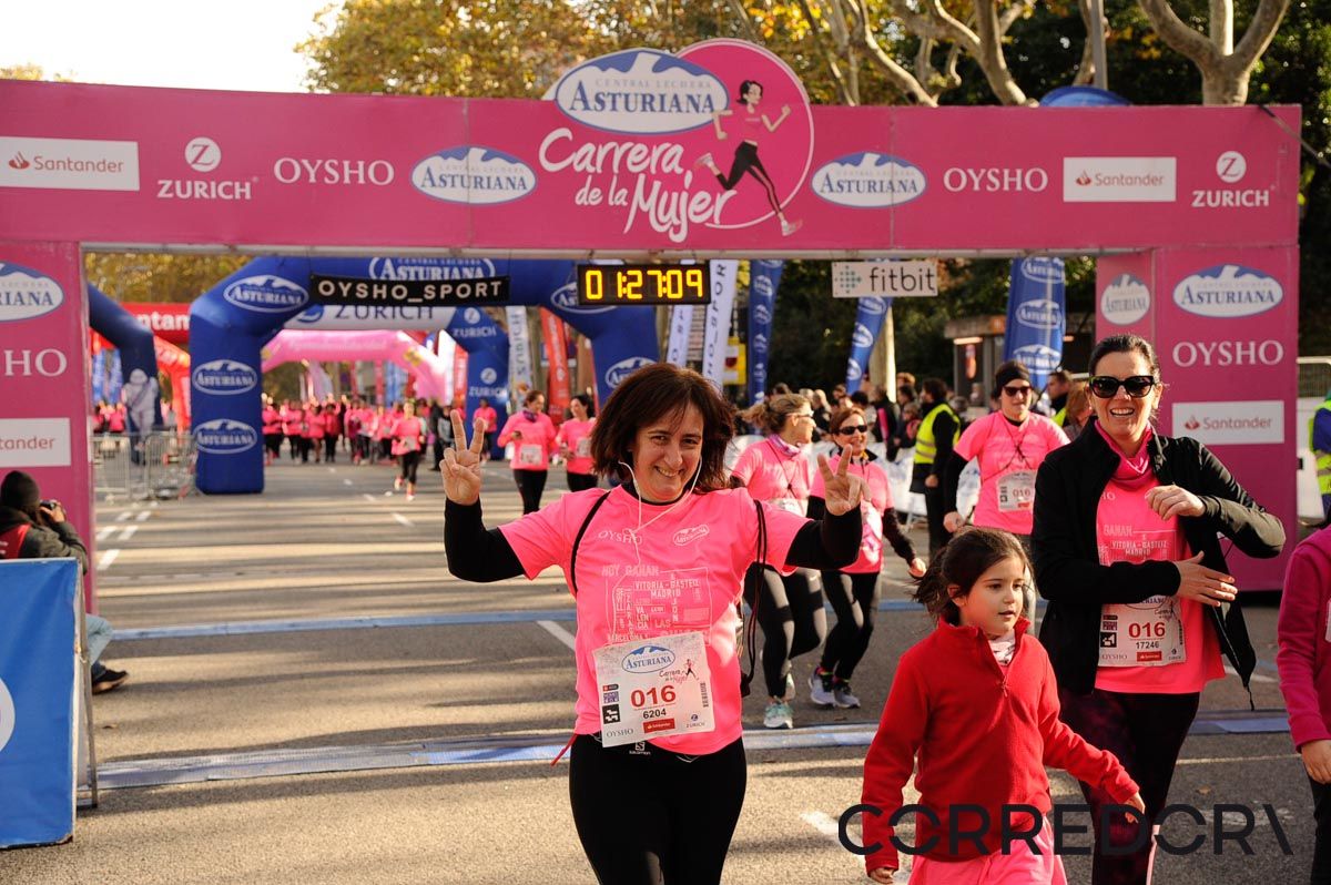 Llegada de la Carrera de la Mujer de Barcelona (ARCO DERECHO 61)
