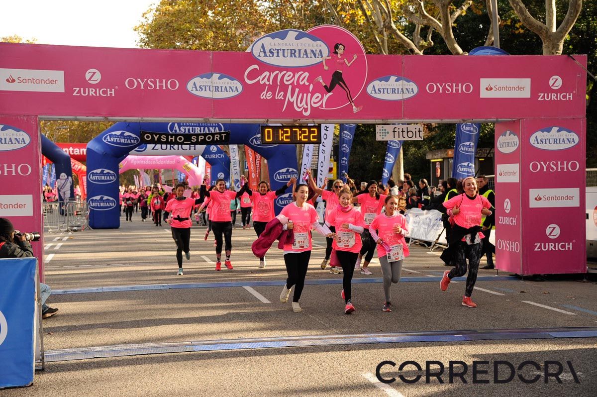 Llegada de la Carrera de la Mujer de Barcelona (ARCO DERECHO 61)