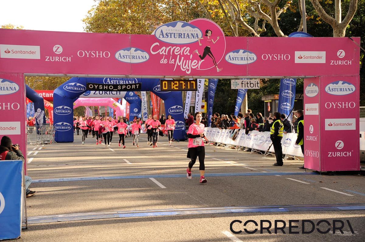 Llegada de la Carrera de la Mujer de Barcelona (ARCO DERECHO 61)