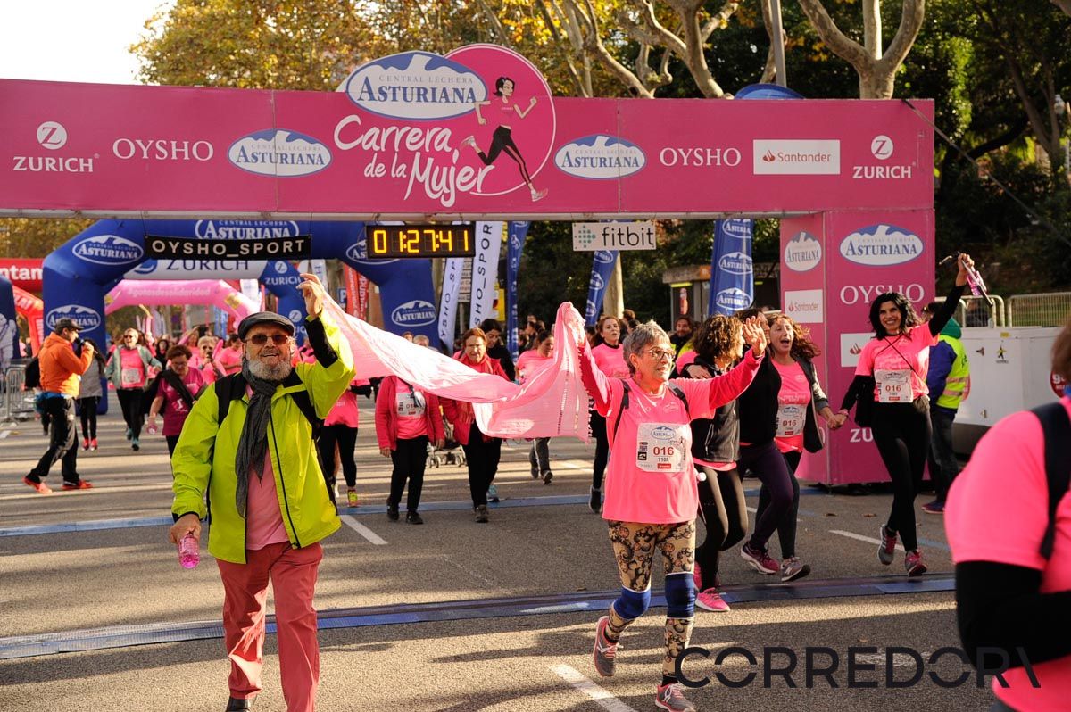 Llegada de la Carrera de la Mujer de Barcelona (ARCO DERECHO 62)