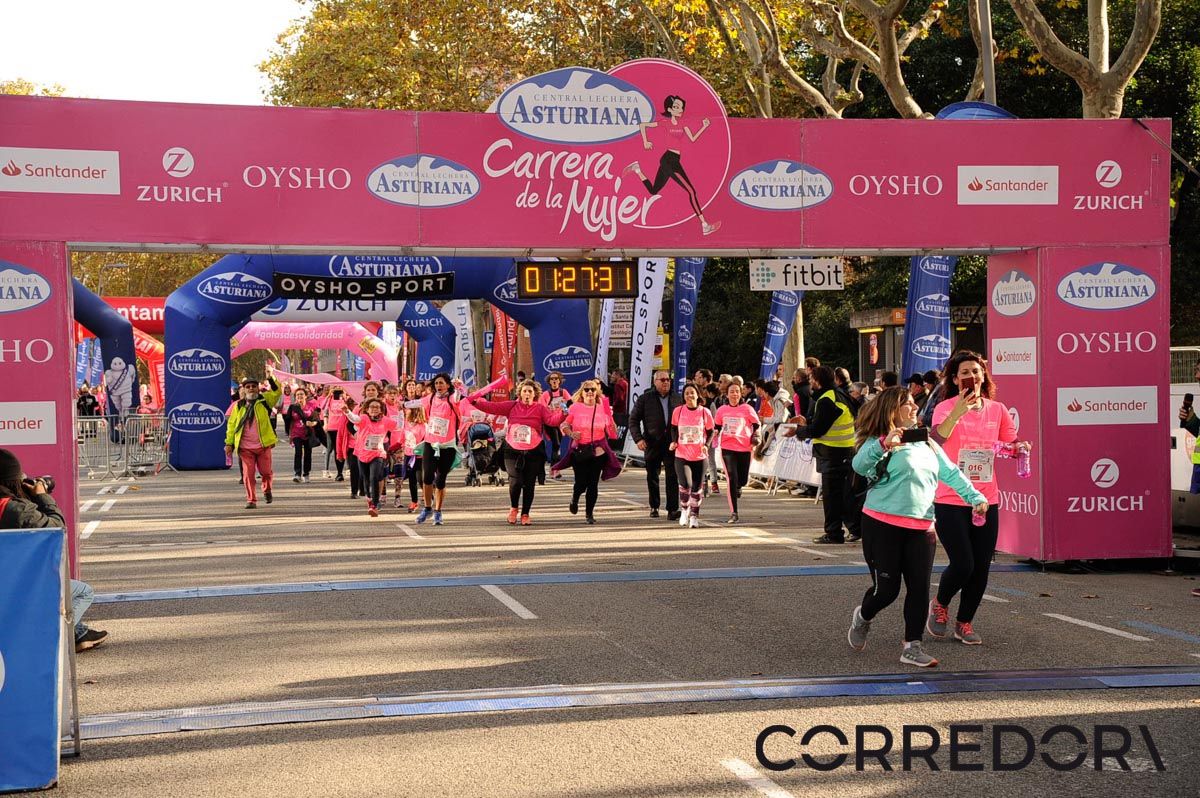 Llegada de la Carrera de la Mujer de Barcelona (ARCO DERECHO 61)