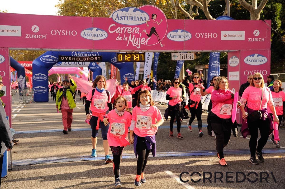Llegada de la Carrera de la Mujer de Barcelona (ARCO DERECHO 62)