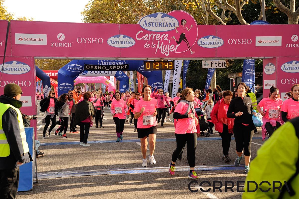Llegada de la Carrera de la Mujer de Barcelona (ARCO DERECHO 62)