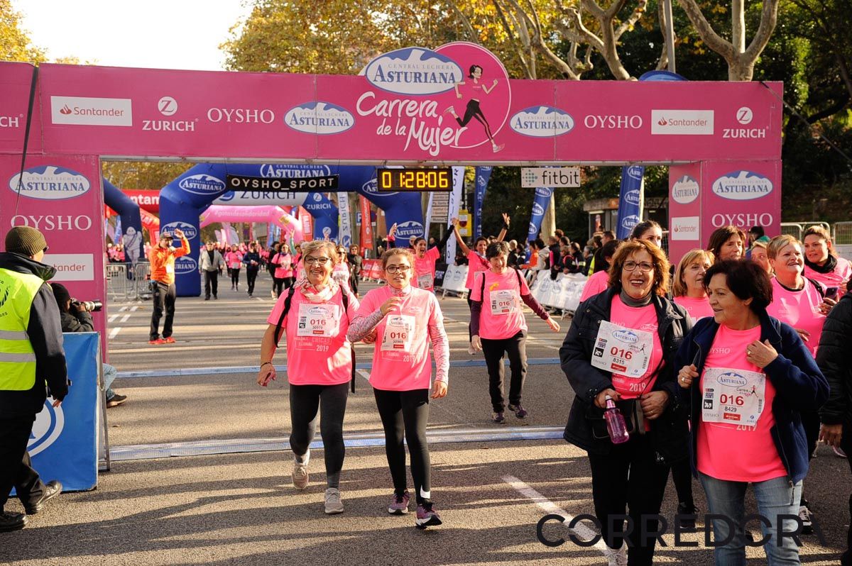 Llegada de la Carrera de la Mujer de Barcelona (ARCO DERECHO 63)