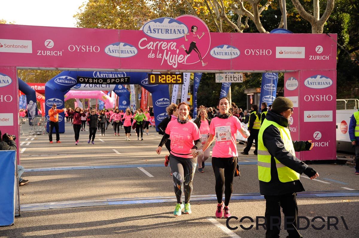 Llegada de la Carrera de la Mujer de Barcelona (ARCO DERECHO 63)