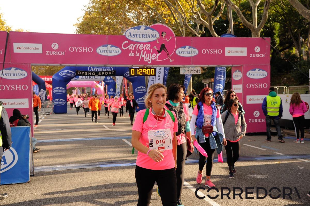 Llegada de la Carrera de la Mujer de Barcelona (ARCO DERECHO 64)