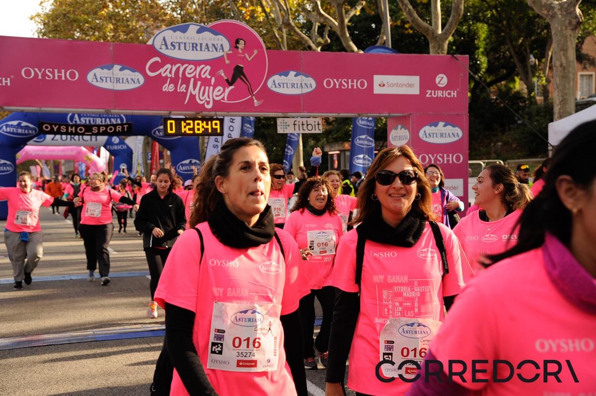 Llegada de la Carrera de la Mujer de Barcelona (ARCO DERECHO 64)