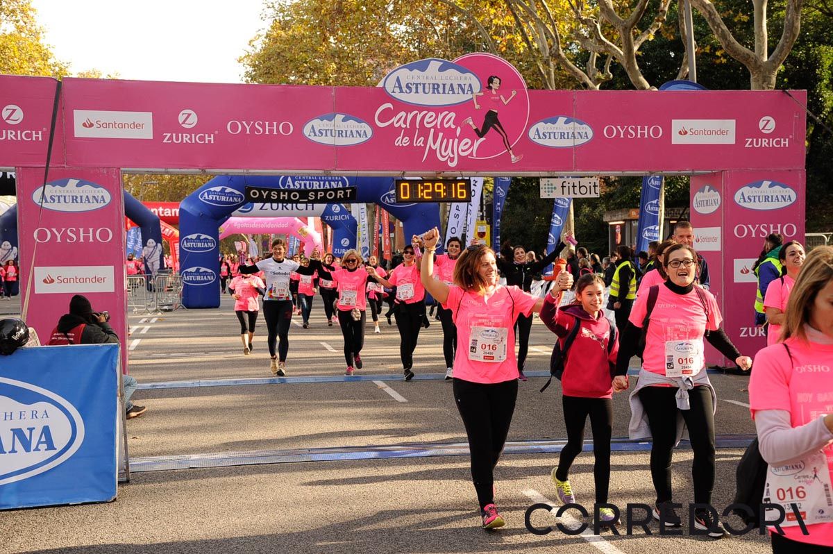 Llegada de la Carrera de la Mujer de Barcelona (ARCO DERECHO 65)