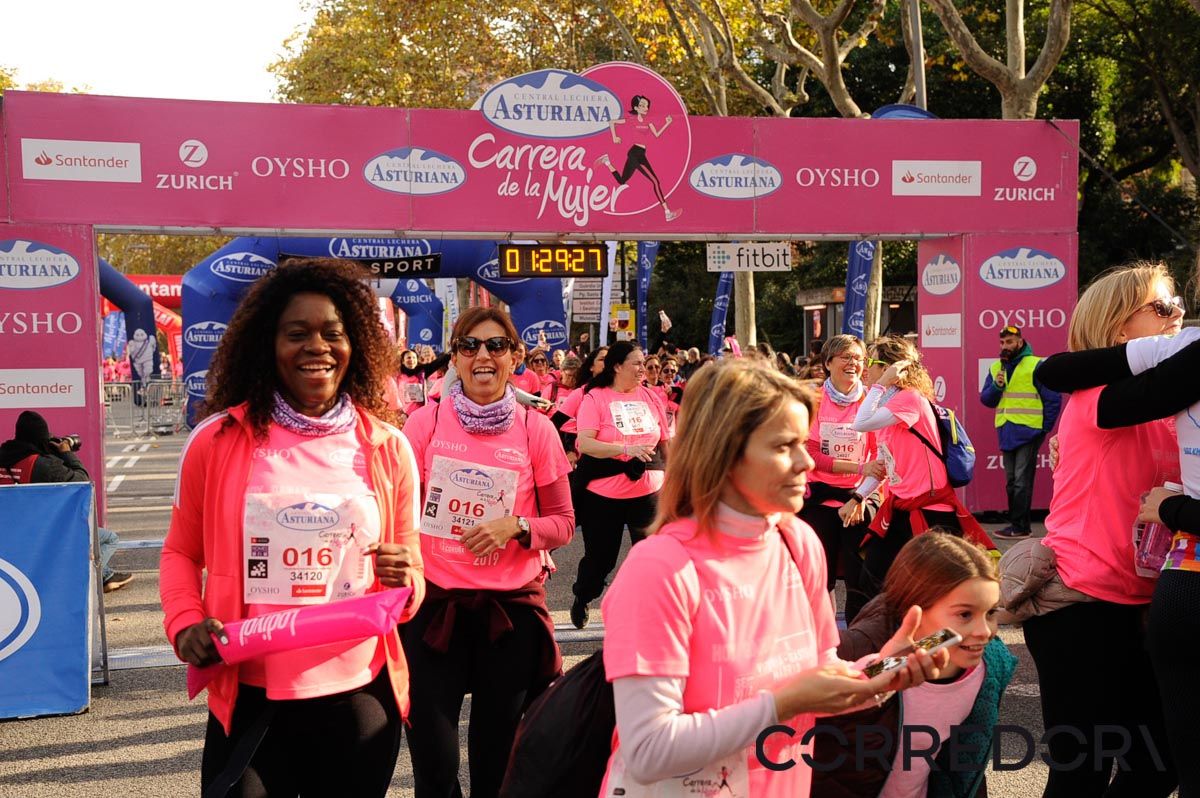 Llegada de la Carrera de la Mujer de Barcelona (ARCO DERECHO 65)