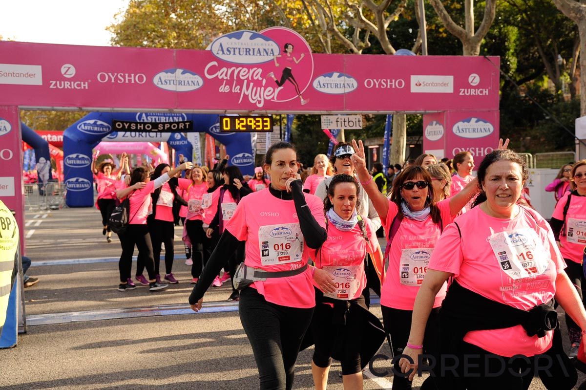 Llegada de la Carrera de la Mujer de Barcelona (ARCO DERECHO 65)