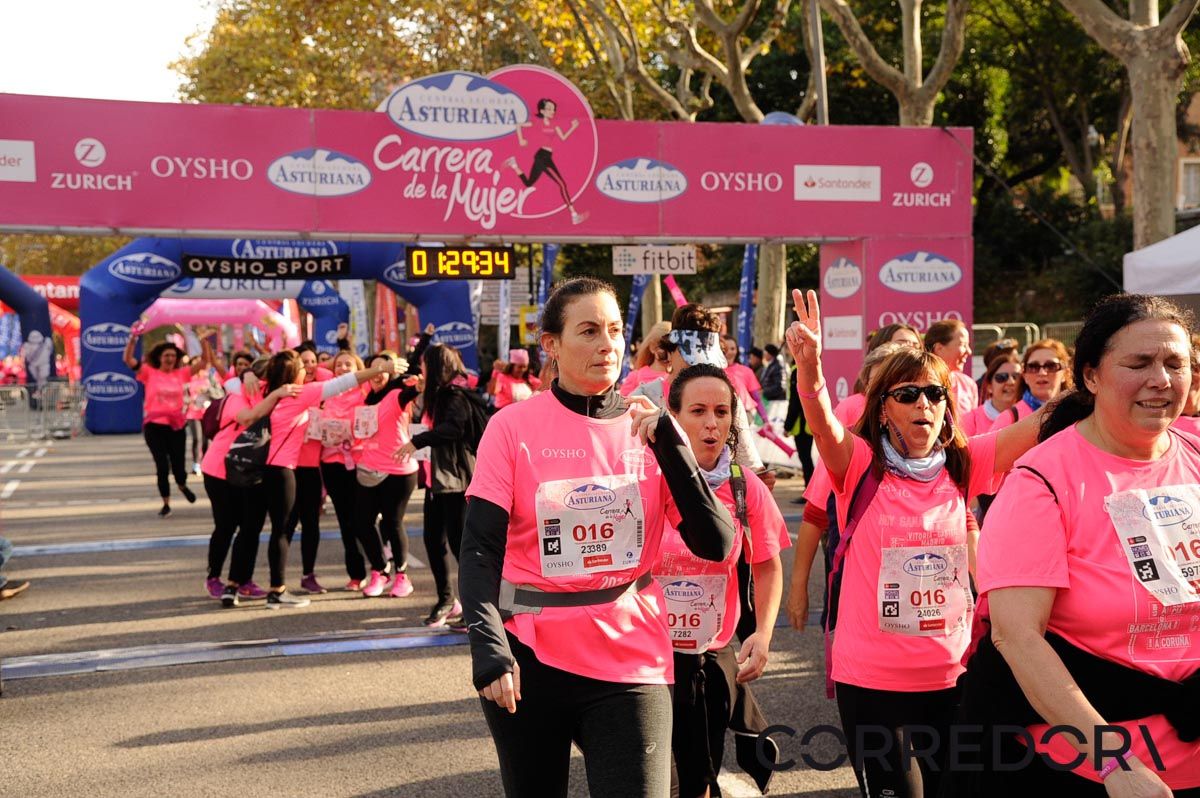 Llegada de la Carrera de la Mujer de Barcelona (ARCO DERECHO 65)