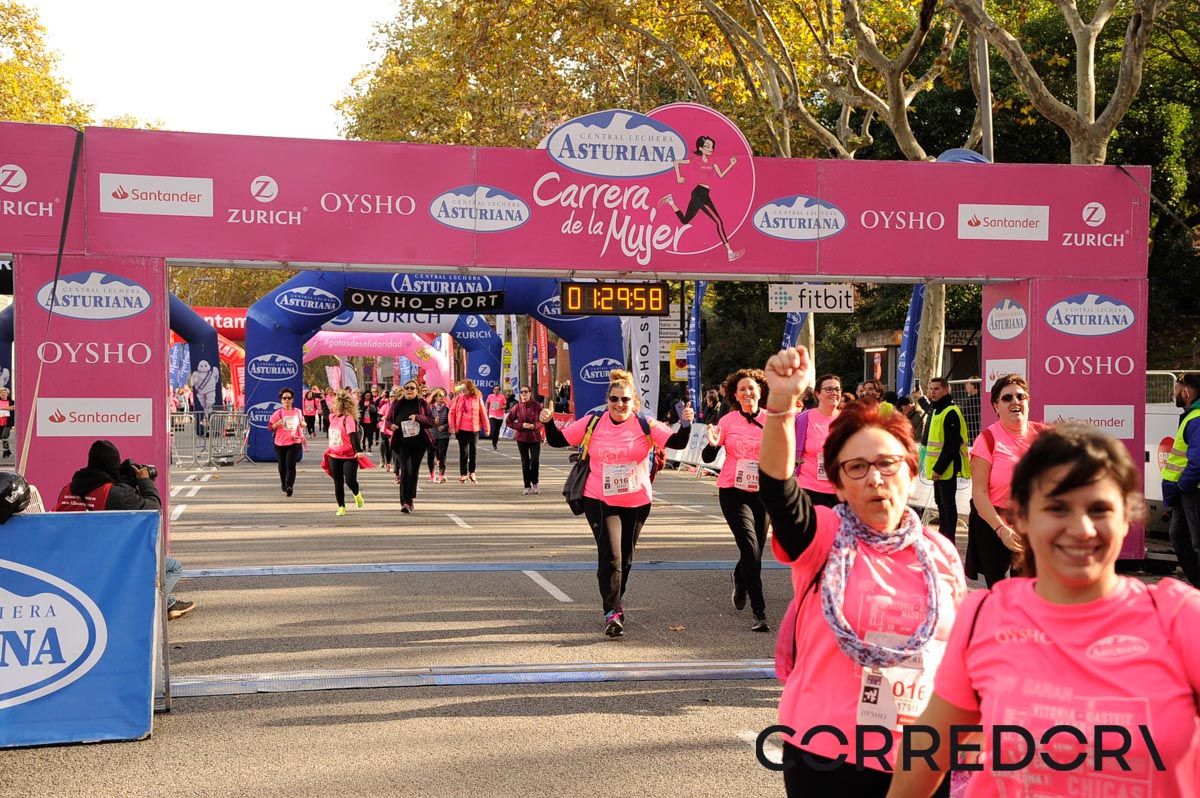 Llegada de la Carrera de la Mujer de Barcelona (ARCO DERECHO 66)
