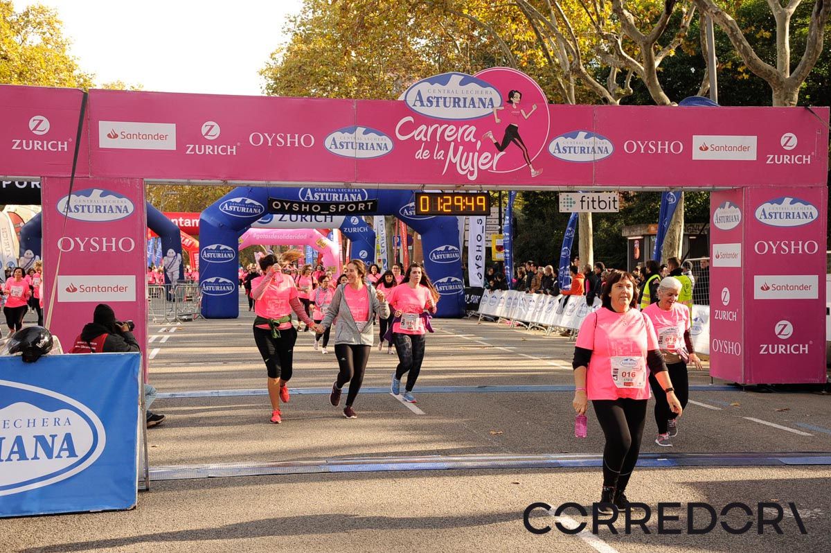 Llegada de la Carrera de la Mujer de Barcelona (ARCO DERECHO 65)