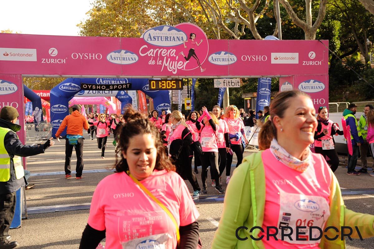 Llegada de la Carrera de la Mujer de Barcelona (ARCO DERECHO 67)