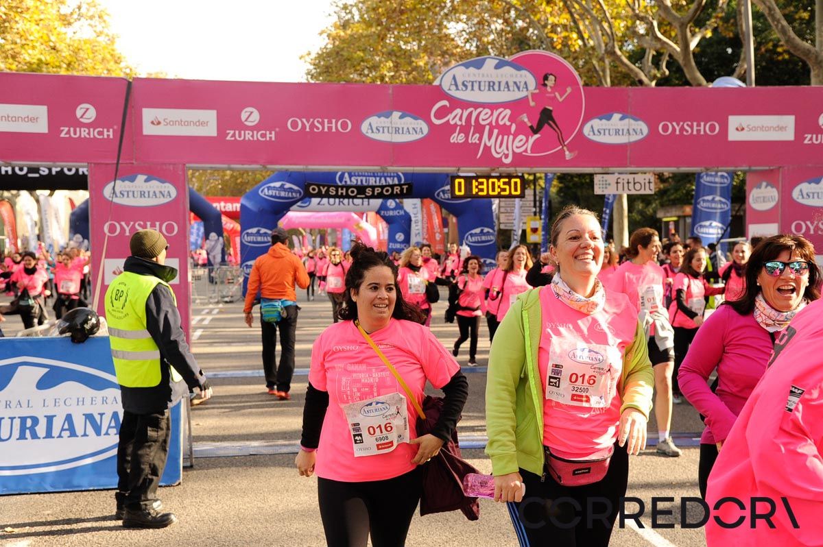 Llegada de la Carrera de la Mujer de Barcelona (ARCO DERECHO 67)