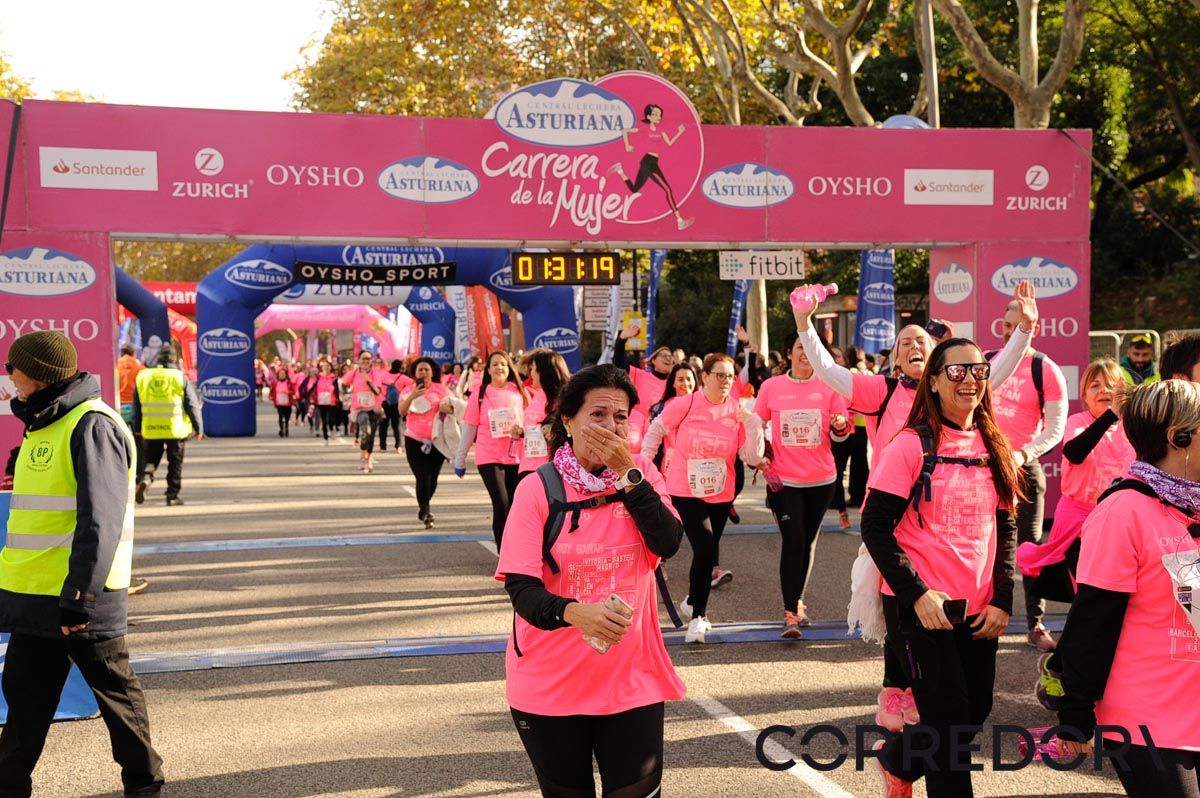 Llegada de la Carrera de la Mujer de Barcelona (ARCO DERECHO 68)