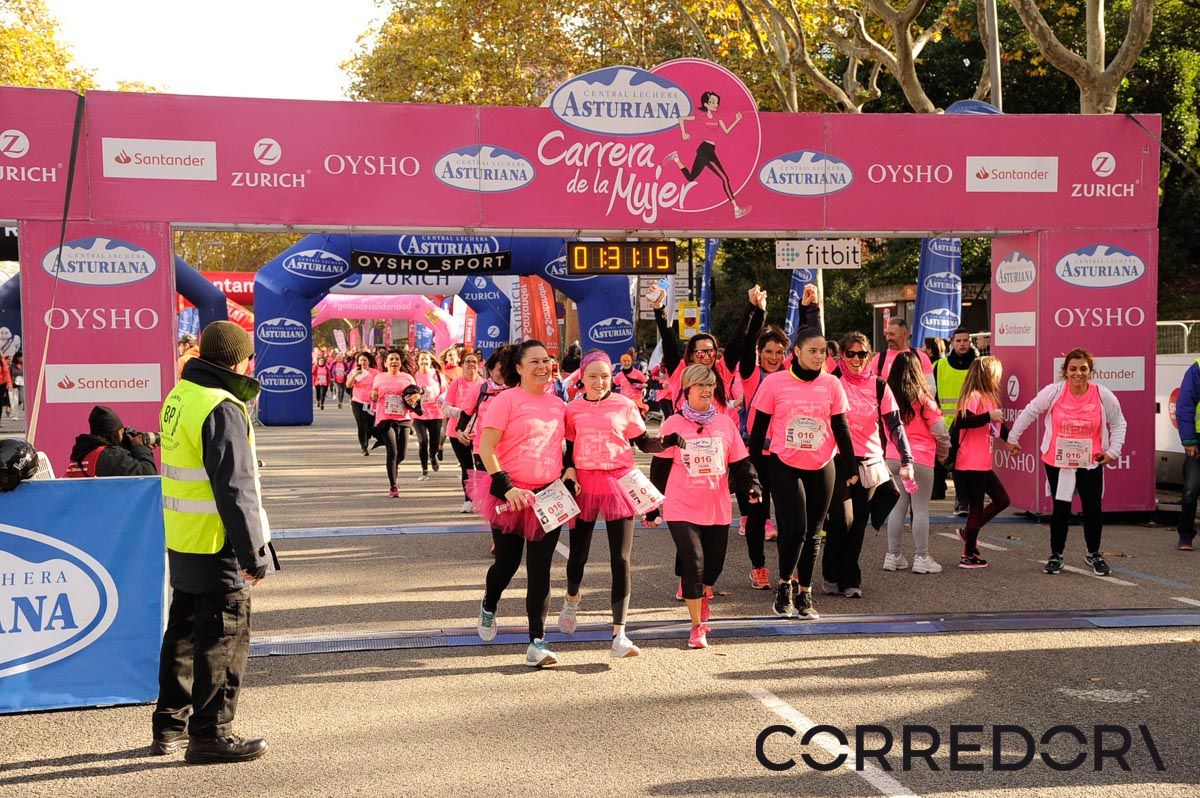 Llegada de la Carrera de la Mujer de Barcelona (ARCO DERECHO 68)