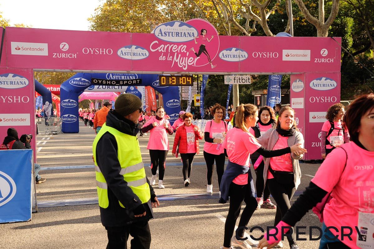 Llegada de la Carrera de la Mujer de Barcelona (ARCO DERECHO 67)