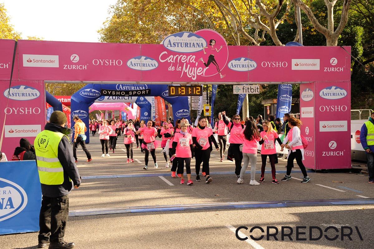 Llegada de la Carrera de la Mujer de Barcelona (ARCO DERECHO 68)