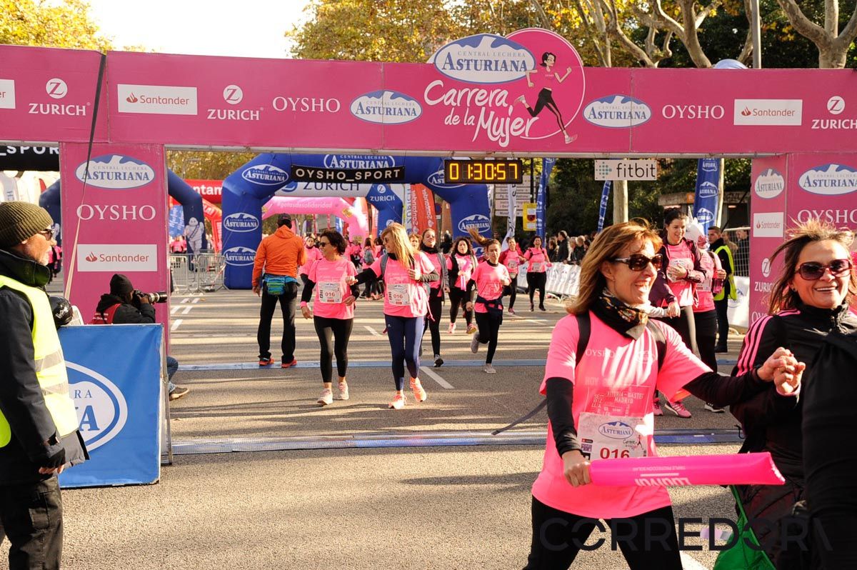Llegada de la Carrera de la Mujer de Barcelona (ARCO DERECHO 67)