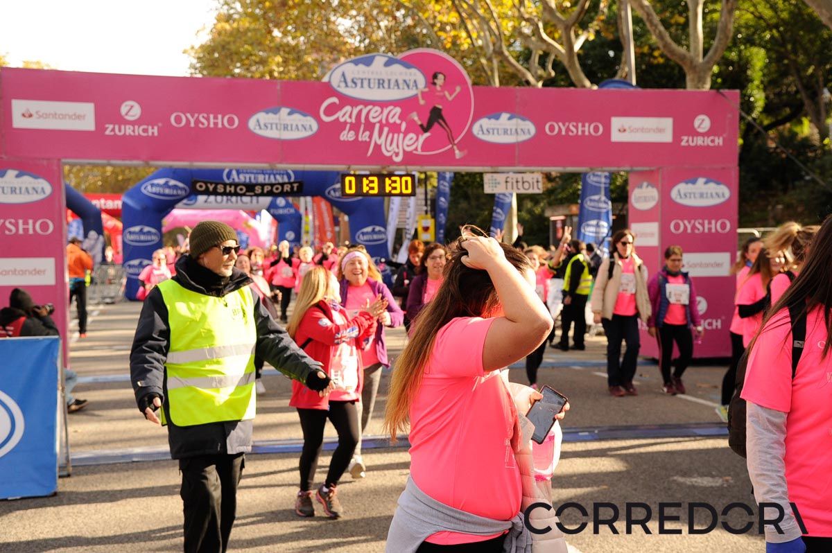 Llegada de la Carrera de la Mujer de Barcelona (ARCO DERECHO 68)