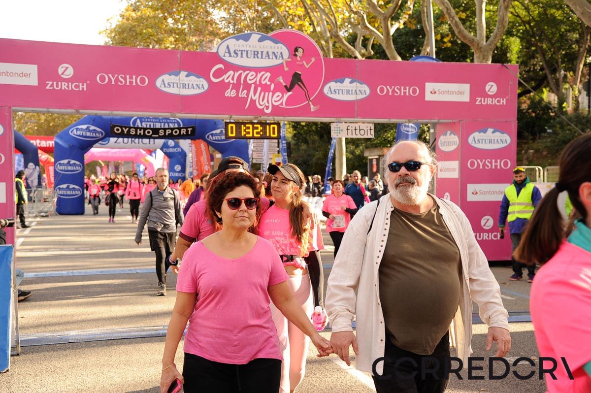 Llegada de la Carrera de la Mujer de Barcelona (ARCO DERECHO 69)