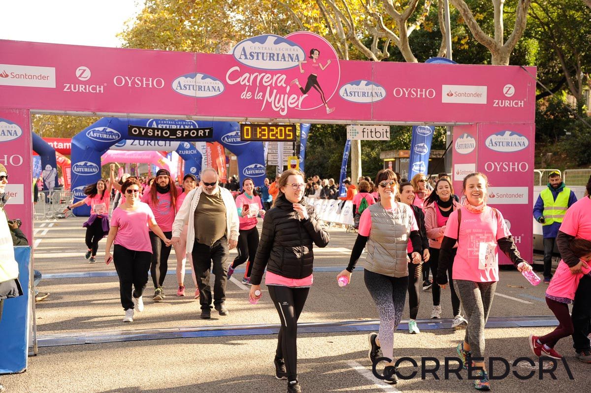 Llegada de la Carrera de la Mujer de Barcelona (ARCO DERECHO 69)