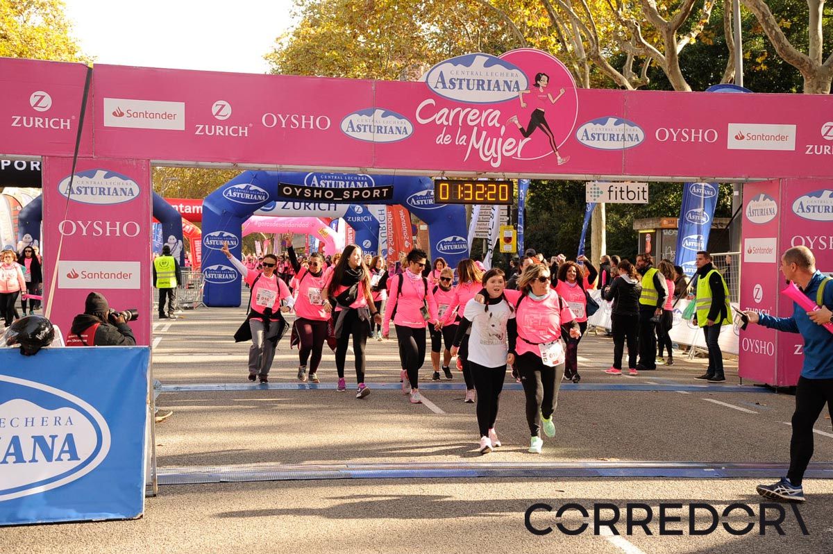 Llegada de la Carrera de la Mujer de Barcelona (ARCO DERECHO 69)
