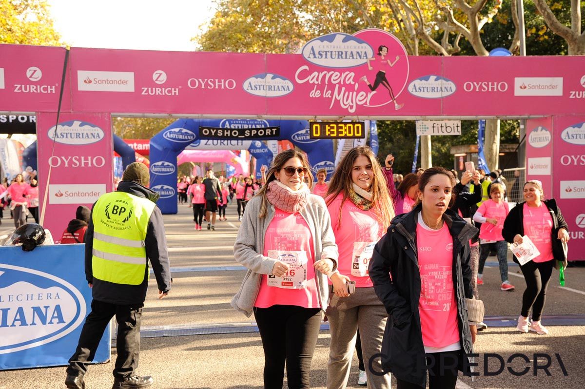 Llegada de la Carrera de la Mujer de Barcelona (ARCO DERECHO 71)