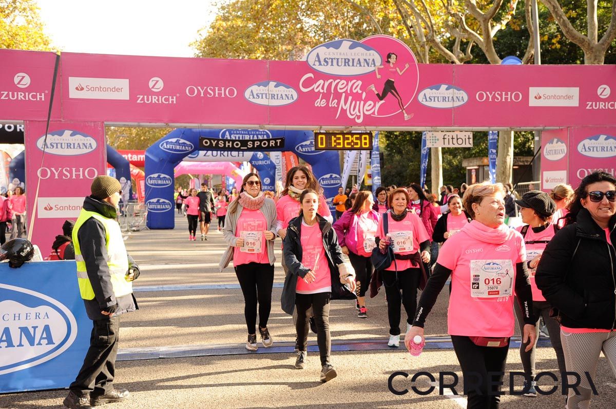 Llegada de la Carrera de la Mujer de Barcelona (ARCO DERECHO 71)