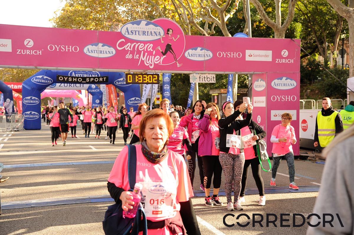 Llegada de la Carrera de la Mujer de Barcelona (ARCO DERECHO 71)
