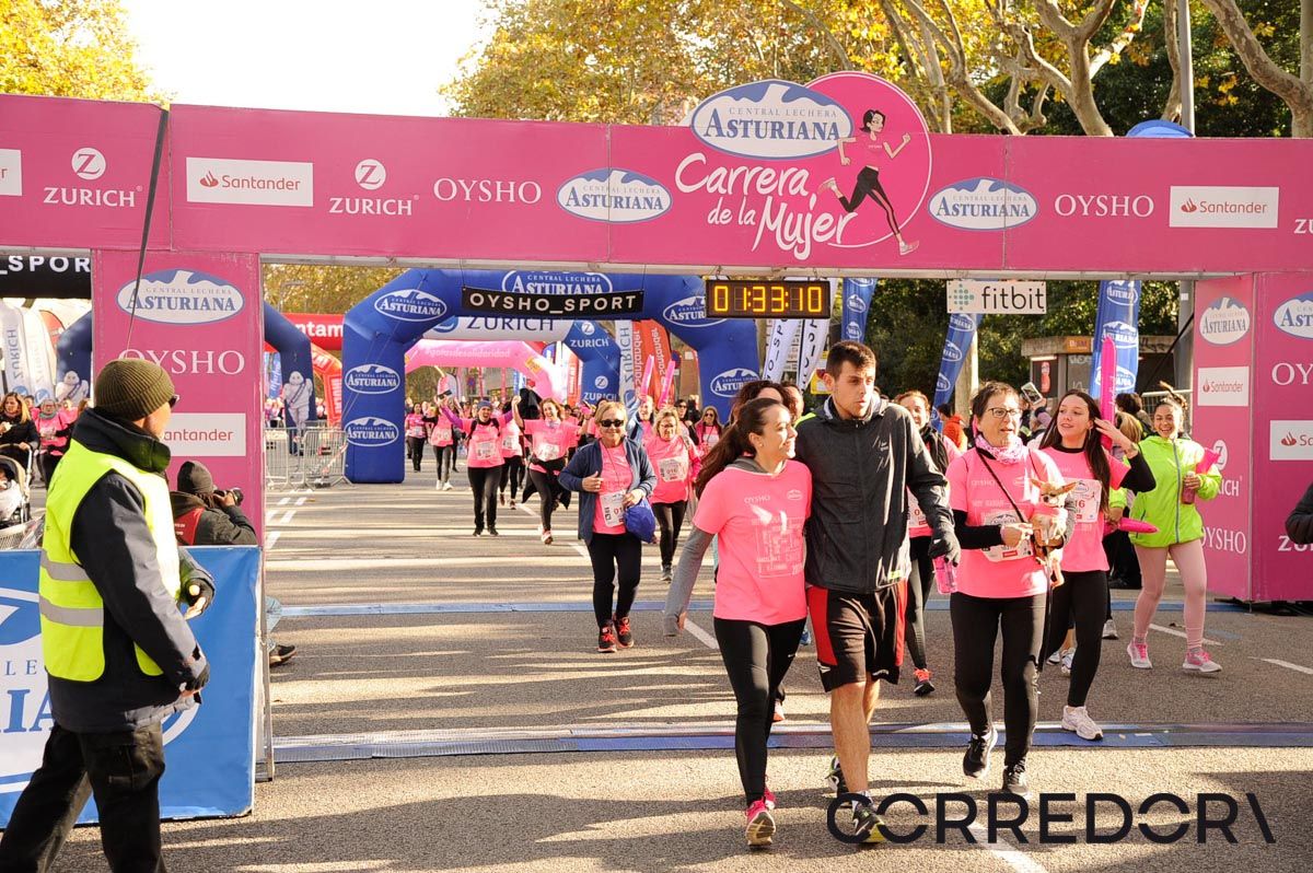 Llegada de la Carrera de la Mujer de Barcelona (ARCO DERECHO 71)