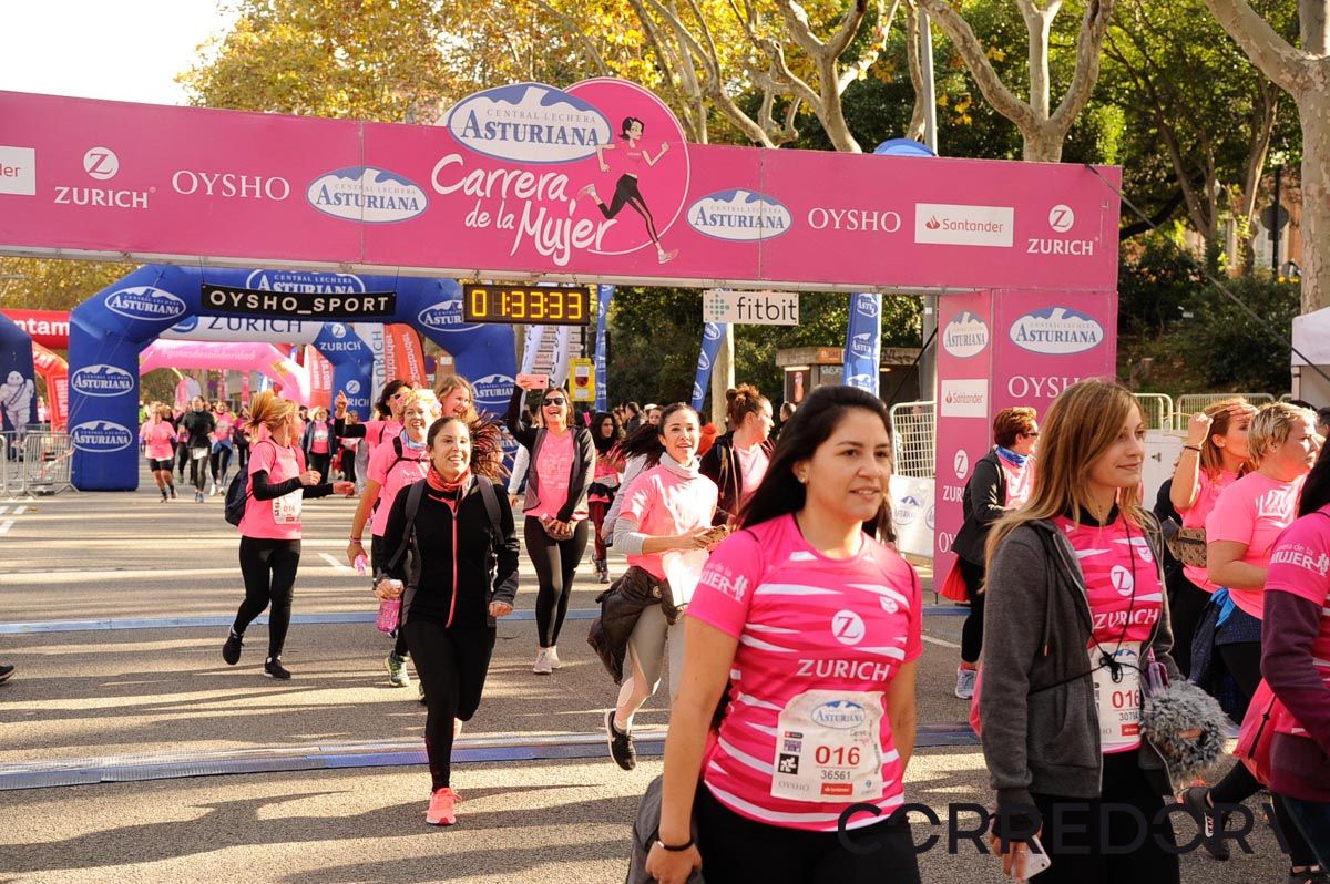 Llegada de la Carrera de la Mujer de Barcelona (ARCO DERECHO 72)