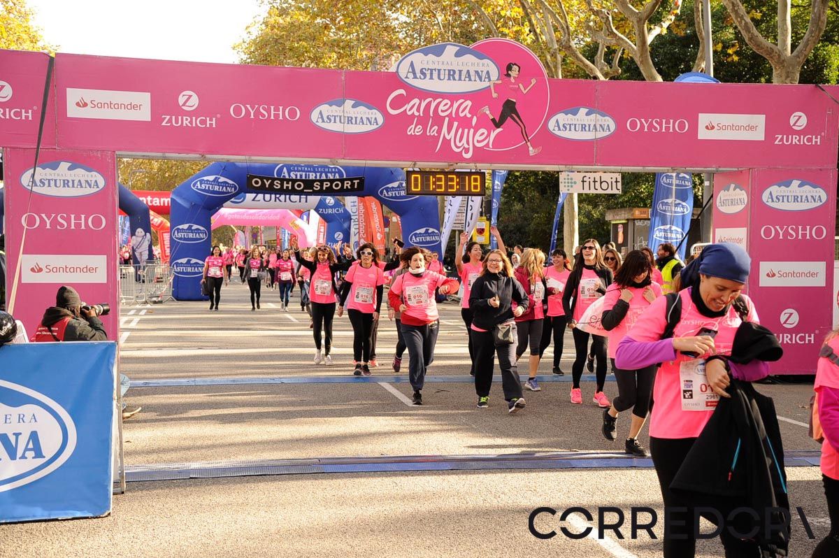 Llegada de la Carrera de la Mujer de Barcelona (ARCO DERECHO 71)