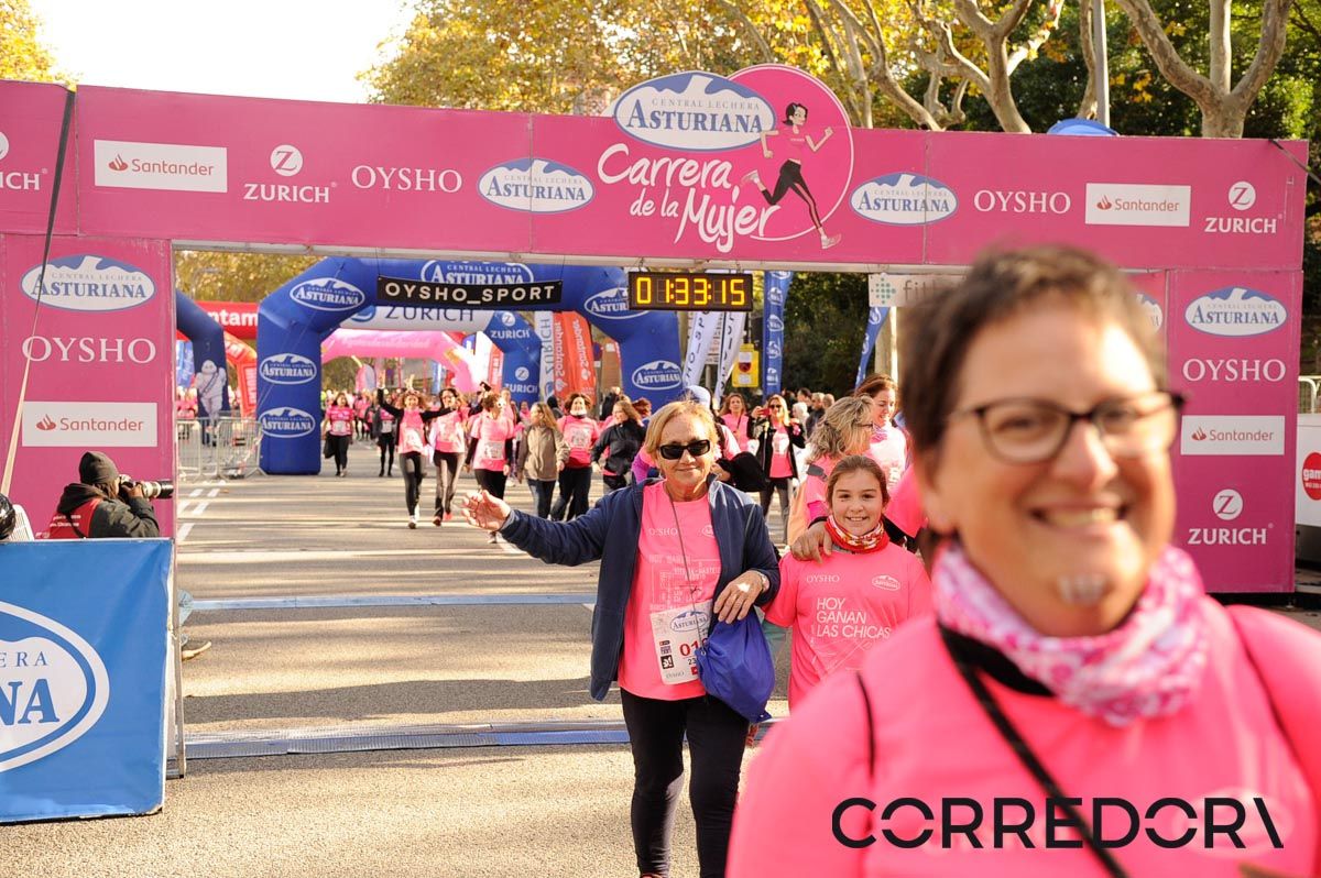 Llegada de la Carrera de la Mujer de Barcelona (ARCO DERECHO 71)