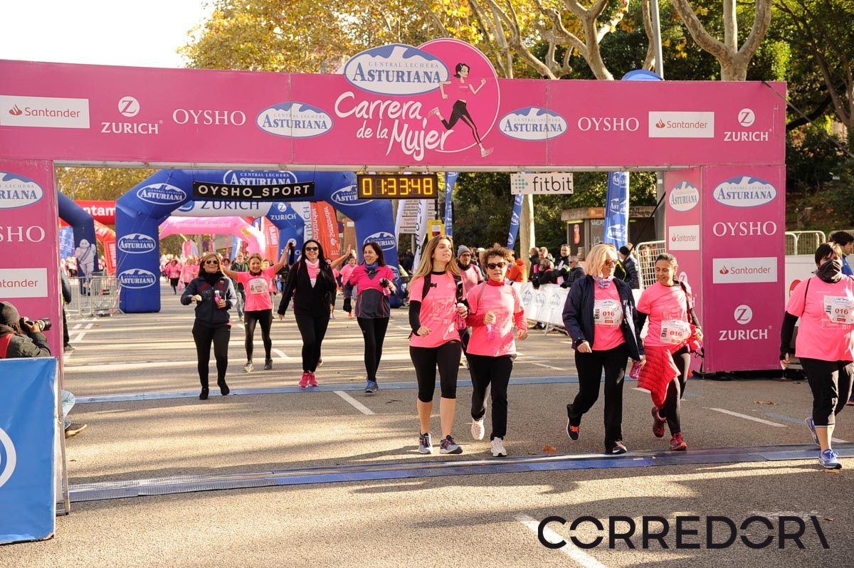 Llegada de la Carrera de la Mujer de Barcelona (ARCO DERECHO 72)