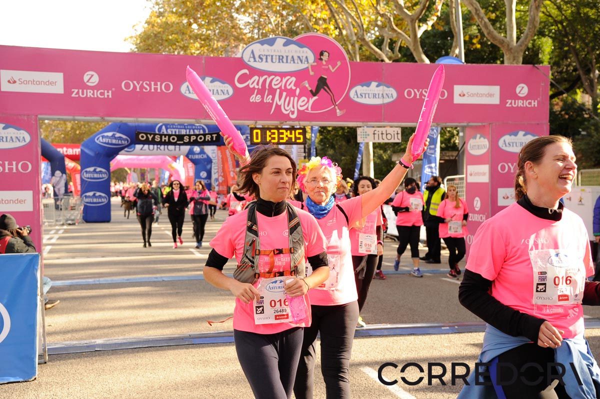 Llegada de la Carrera de la Mujer de Barcelona (ARCO DERECHO 72)