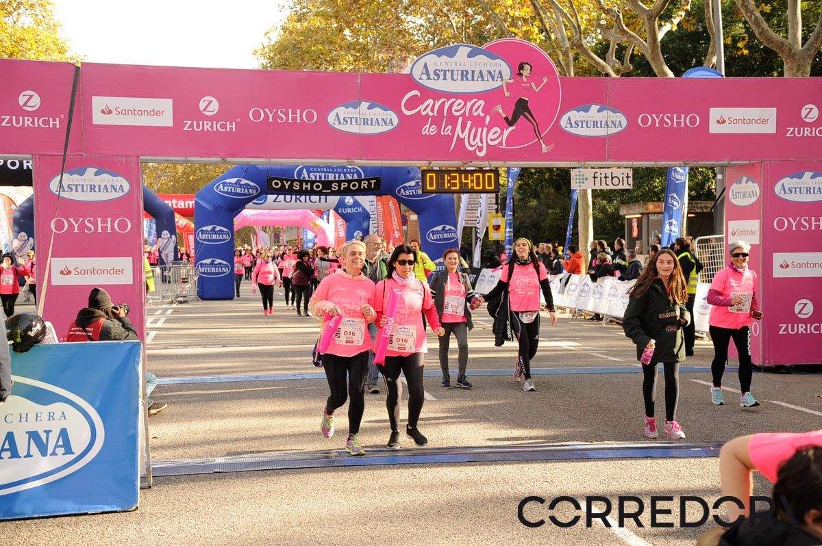 Llegada de la Carrera de la Mujer de Barcelona (ARCO DERECHO 73)